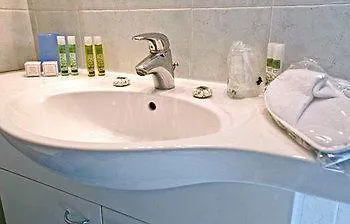 Hotel Panda Cortina- Ricarica Auto Elettriche 코르티나 담페조 이탈리아