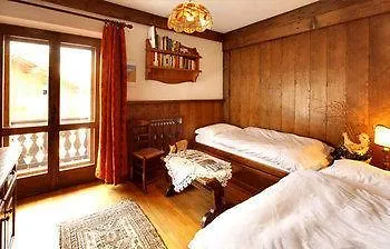 Hotel Panda Cortina- Ricarica Auto Elettriche Cortina d'Ampezzo 3*,